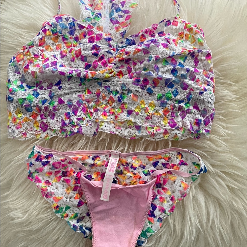 PINK Victoria’s Secret Lace Bralette and Extra Low-Rise Bikini Set Size Small XS